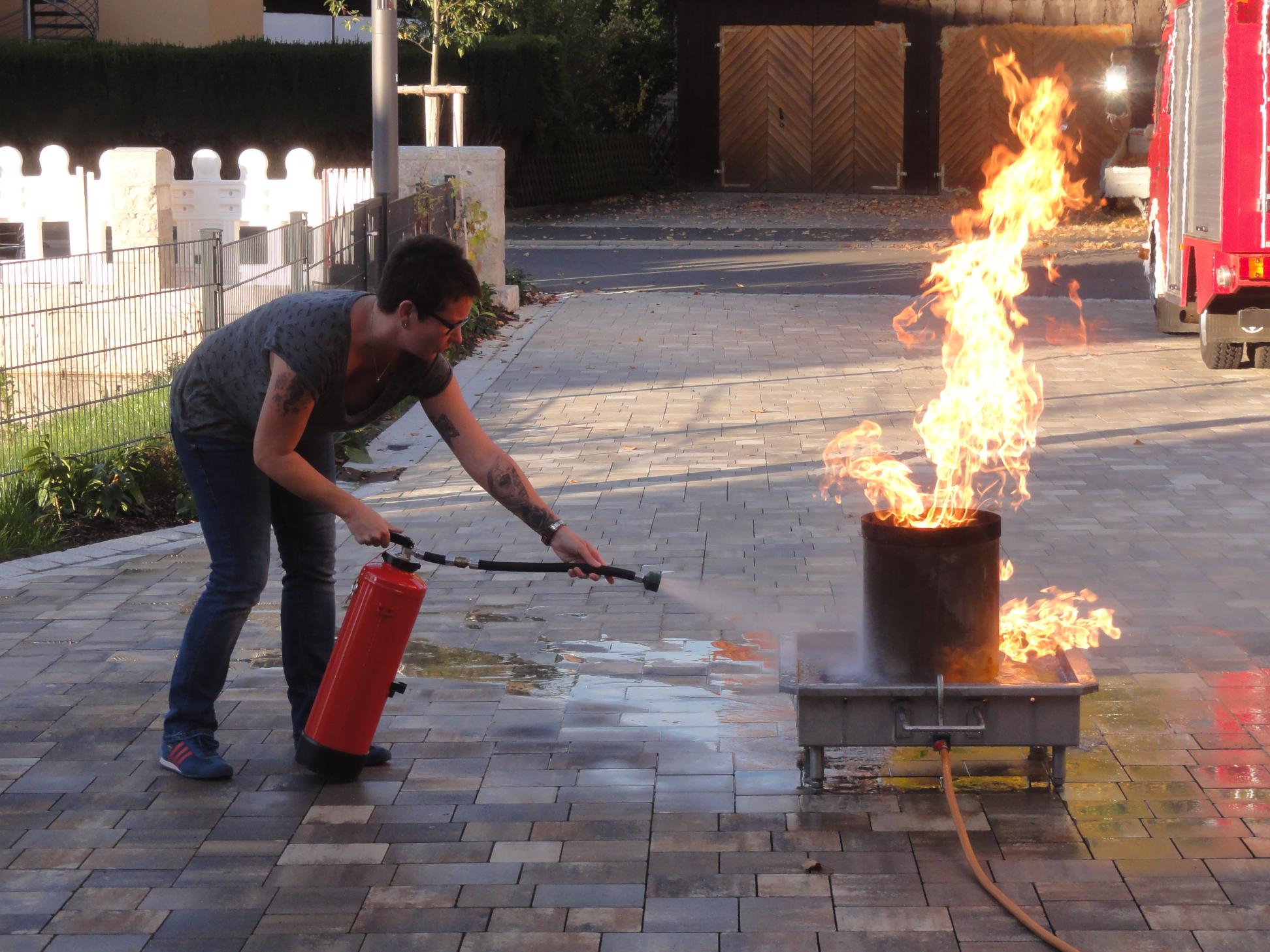 Feuerlöschertraining