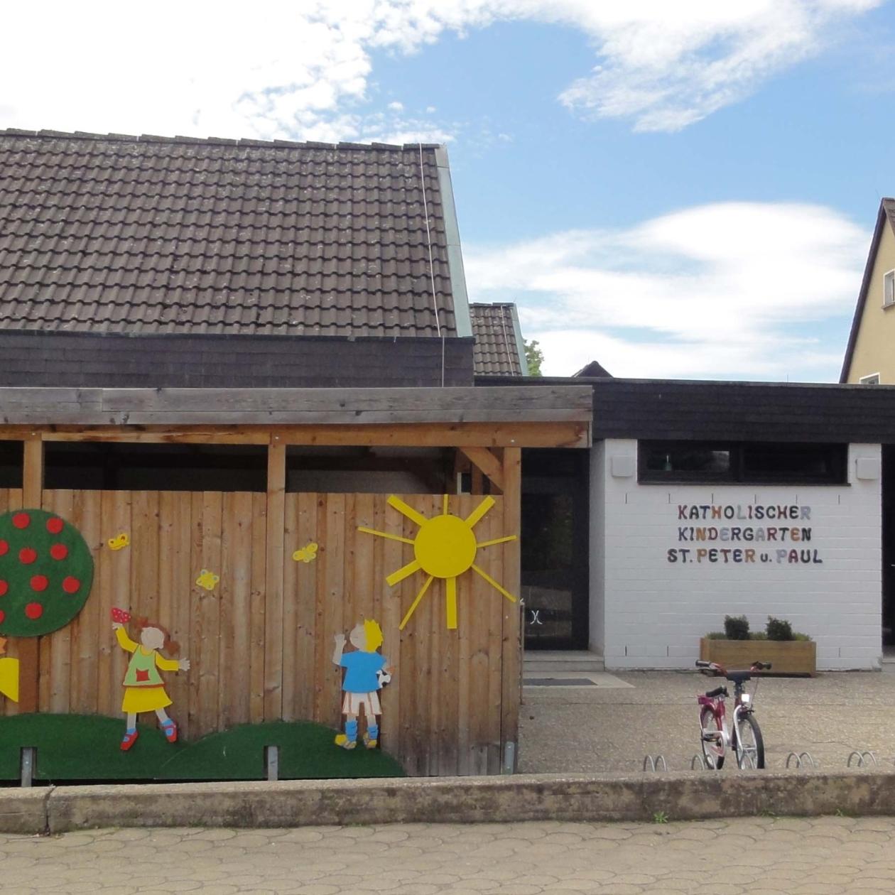 Kindergarten St. Peter und Paul Langensendelbach - Eingang